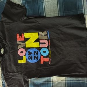 Harry Styles Love on Tour Tour Shirt